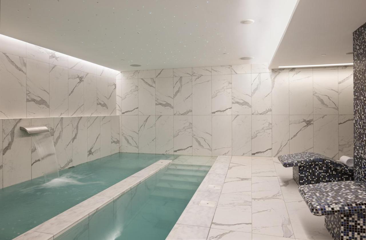 Jumeirah Gulf Of Bahrain Manama Exterior photo The spa at The Dorchester