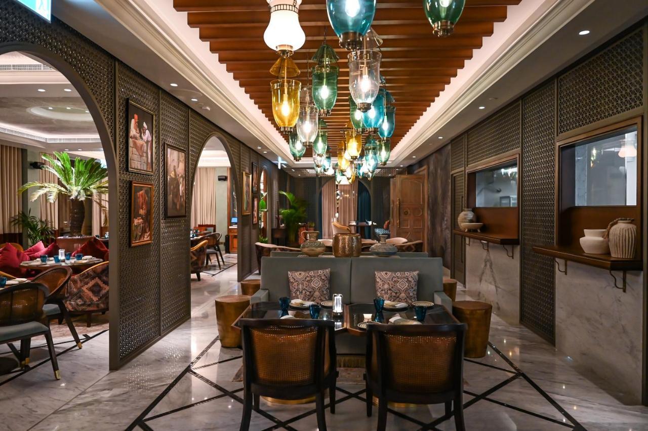 Jumeirah Gulf Of Bahrain Manama Exterior photo The restaurant